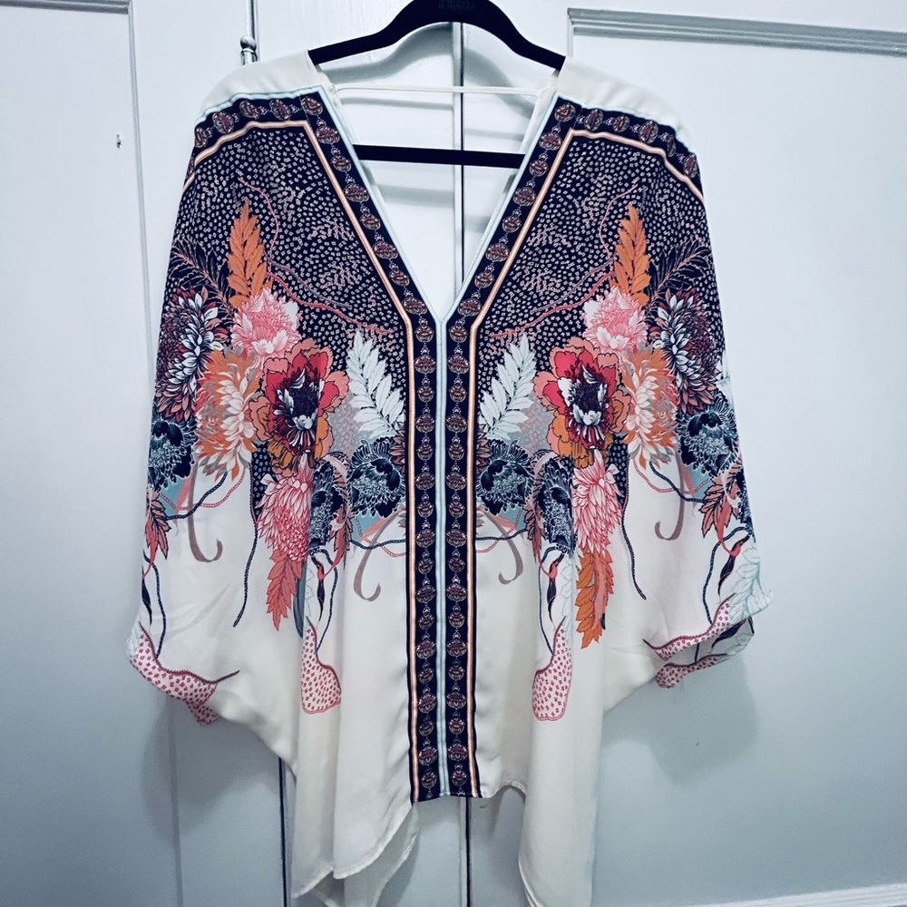 Georgeous Rose and Olive Floral Print V-Neck Women's Top!